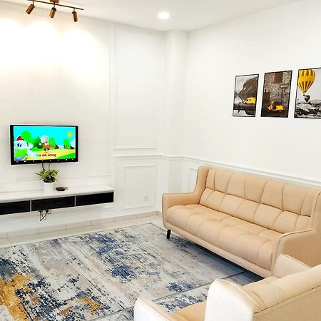 Cosy Casa Hana 4Br 3B Куантан Екстериор снимка
